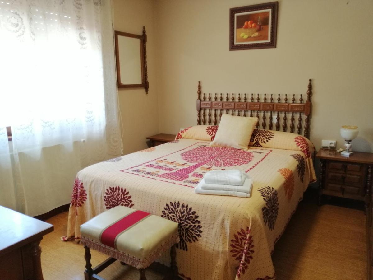 Vila Casa La Granda Onís Exteriér fotografie